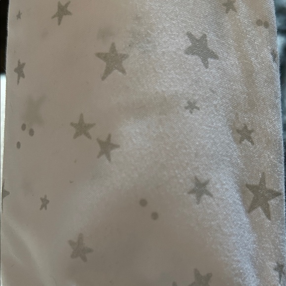 Pillowfort White Star Microfiber Twin Sheet Set - Picture 6 of 6